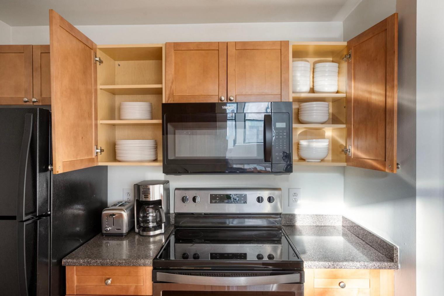 Square 1br W Fitness Walk To Shopping Bos-992 *