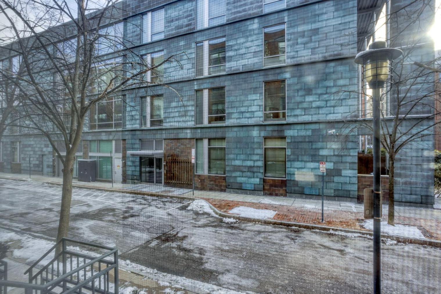 Square 1br W Fitness Walk To Shopping Bos-992